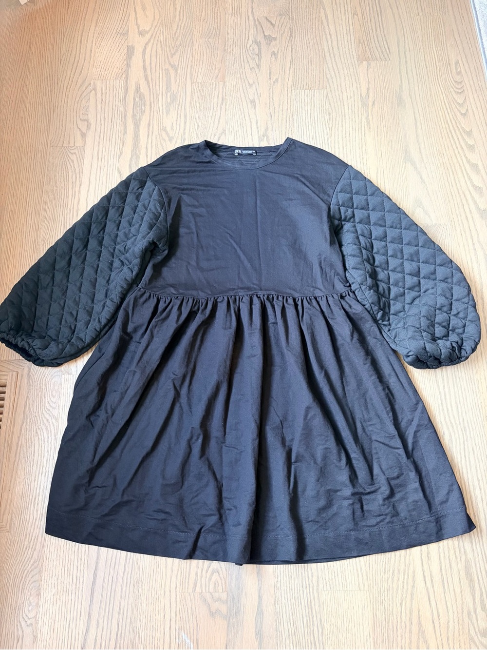 Zara Oversized Black Babydoll Dress Quilted Balloon Sleeve Maternity Friendly